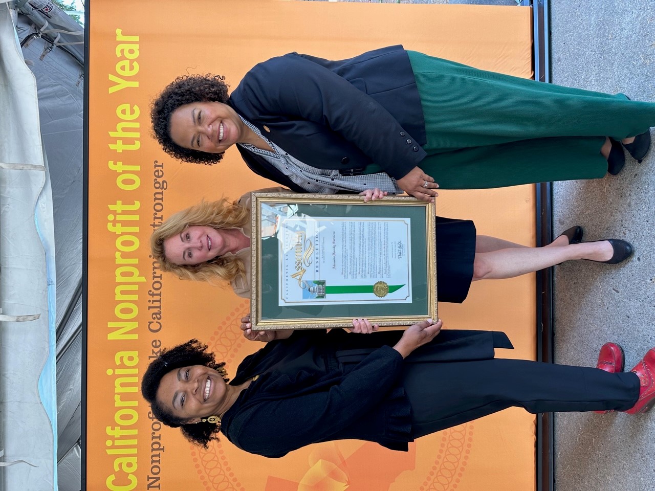 (from left to right) Yunia Rentería, Family Resource Center Supervisor with Alameda Family Services, Katherine Schwartz, Executive Director of Alameda Family Services, Assemblymember Mia Bonta